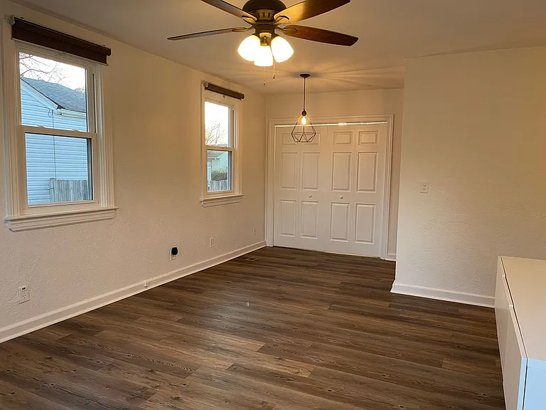 2719 Overbrook Ave — Photo 2
