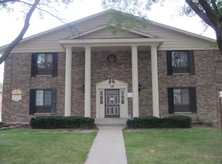 6050 S 27th St, Milwaukee, WI 53221