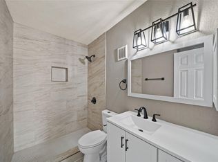 8100 Creekbend Dr APT 183, Houston, TX 77071