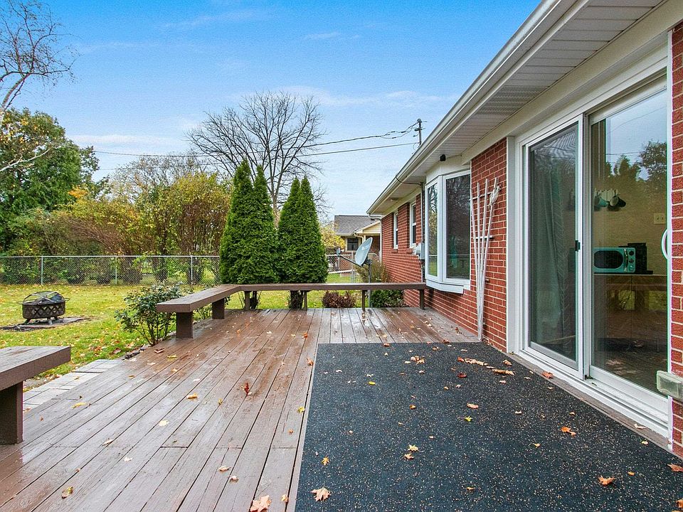 1491 Rockdale St, Green Bay, WI 54304 MLS 50283928 Zillow