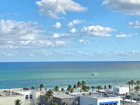 3rd image of 200 S Birch Road #121