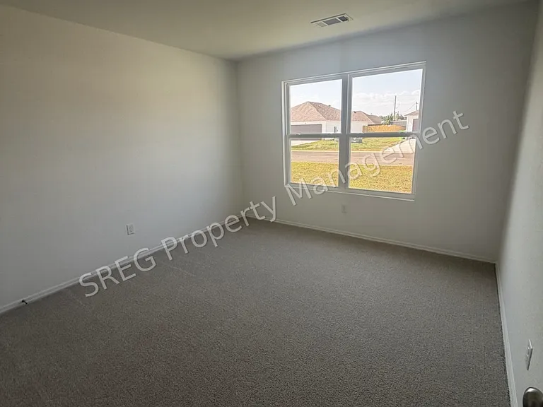 112 Powder River Dr — Photo 8