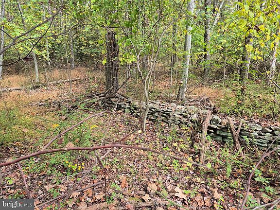 4th image of Millheim Rd