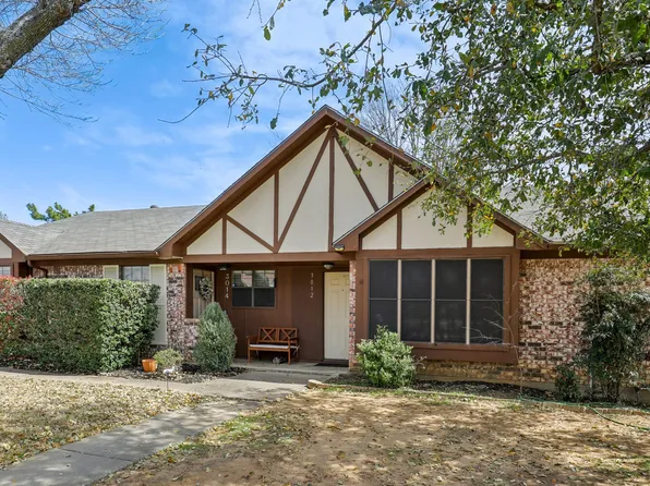 3014 Hilltop Dr, Euless, TX 76039