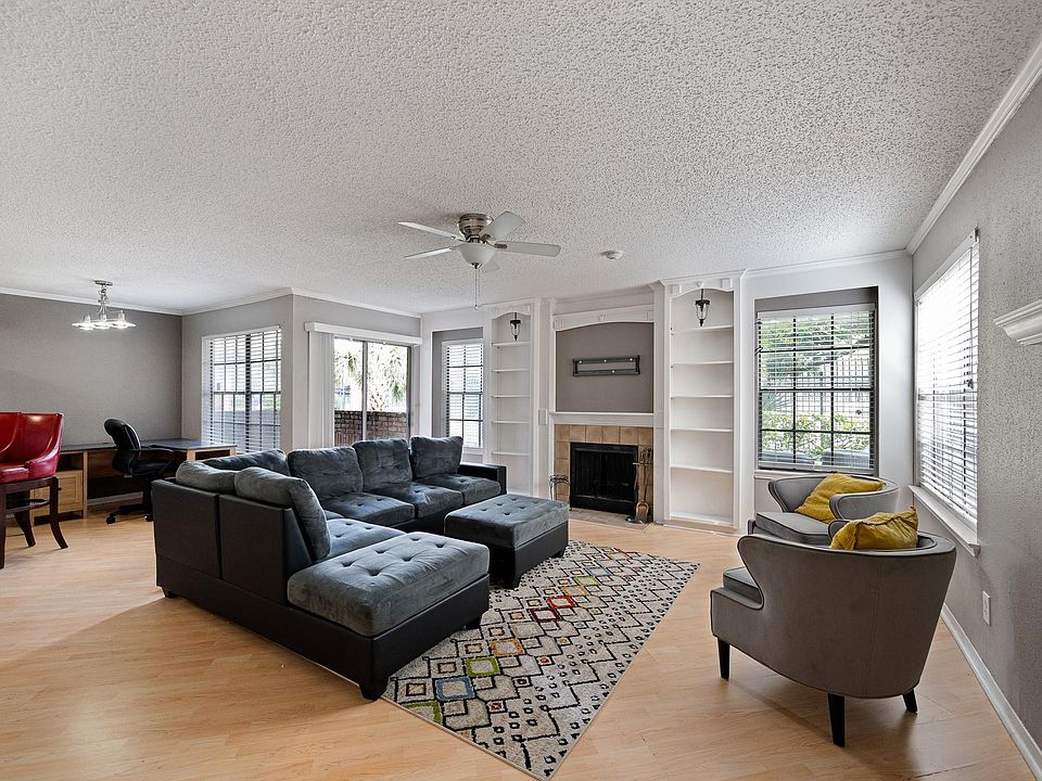 1st image of 2300 Old Spanish Trl APT 1077