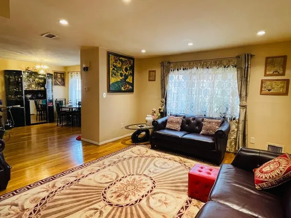 2715 Strickland Avenue image 32 of 42