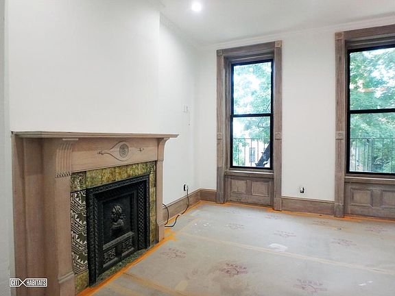 5th image of 784 Putnam Ave #2