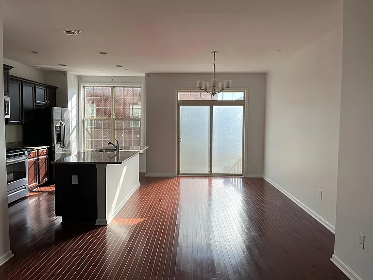 9507 Smithview Pl — Photo 6