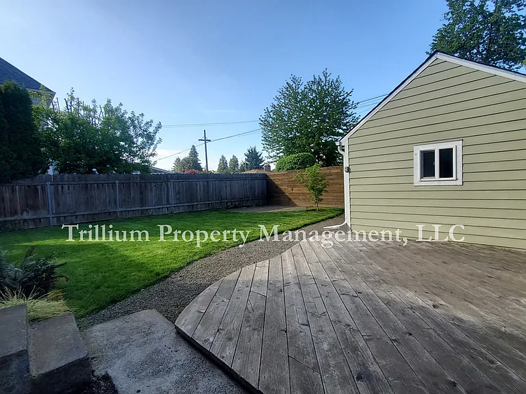 4835 N Willamette Blvd — Photo 21