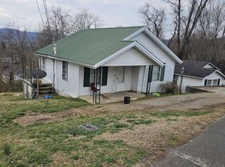 81 Highland Park Dr, Williamsburg, KY 40769