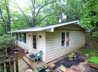 259 Skyline Dr, Carpentersville, IL 60110