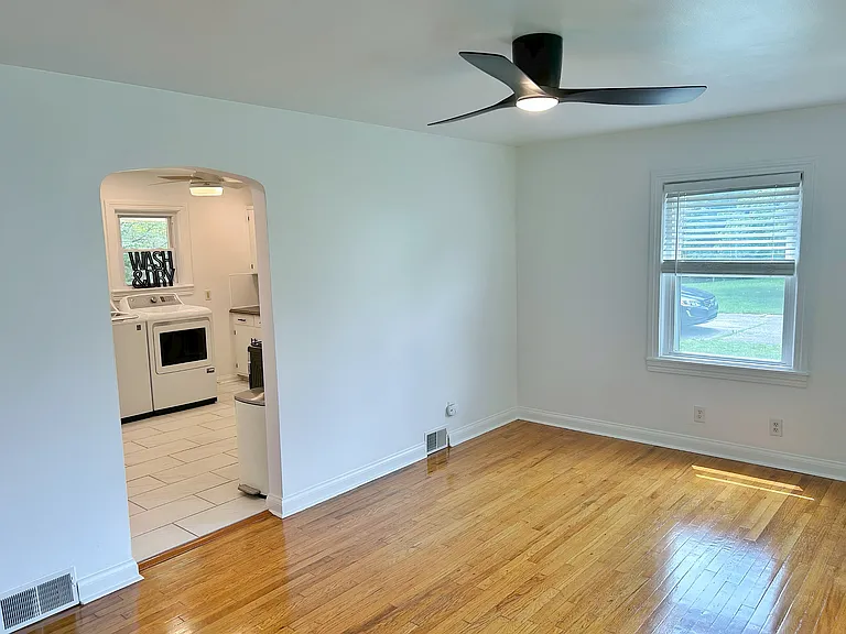 2915 Molter Ct — Photo 11