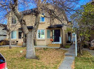 1932 31st St SW #2, Calgary, AB T3E 2M9