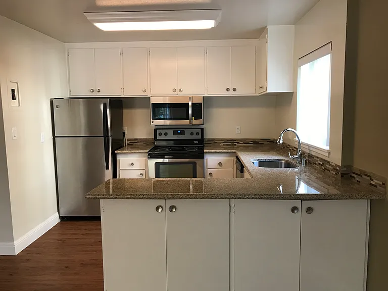 3282 Saint Ignatius Pl #1 — Photo 24
