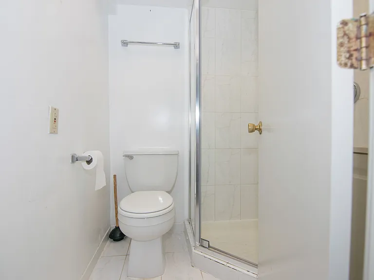 127 Glenville Ave #127 — Photo 12