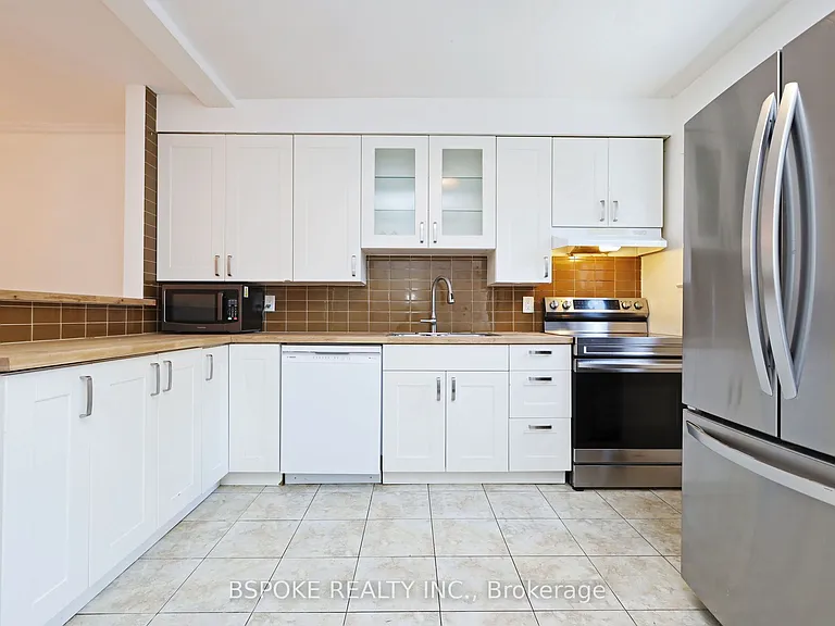 21 Curzon St — Photo 10