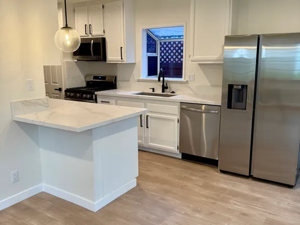 3133 S Halm Ave, Los Angeles, CA 90034