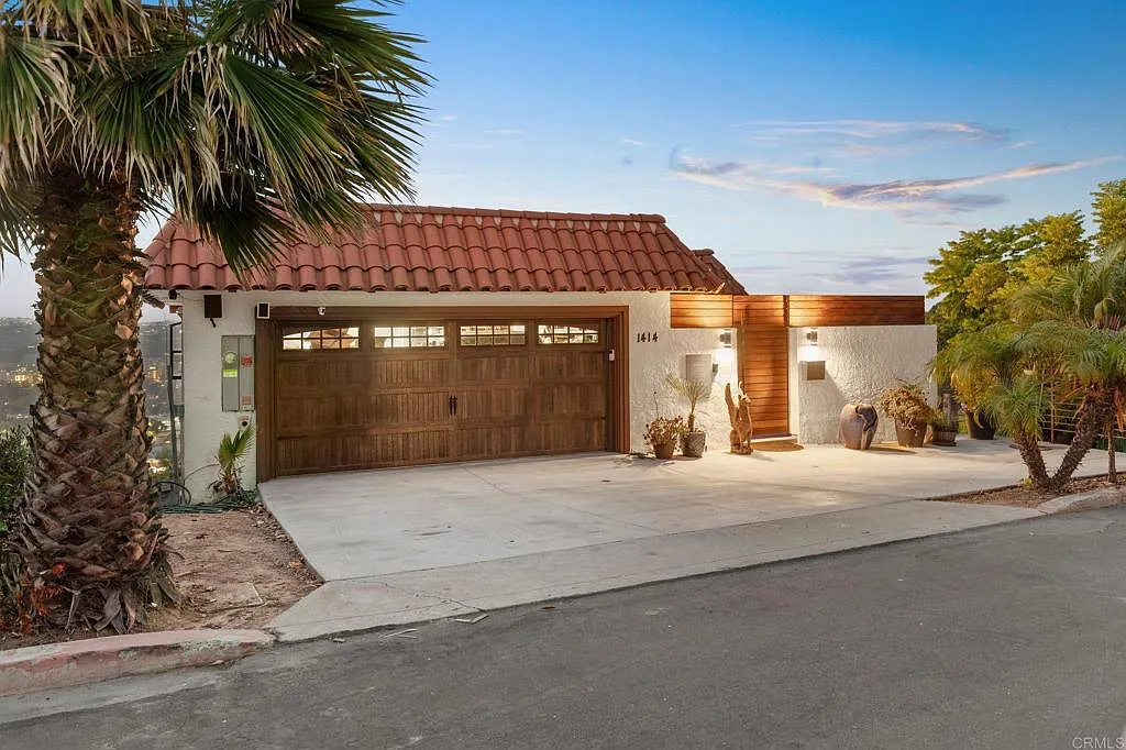 5 bed, 3000 sqft, $9,850 — Photo 4
