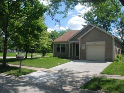 301 S Richard Ct, Vernon Hills, IL, 60061
