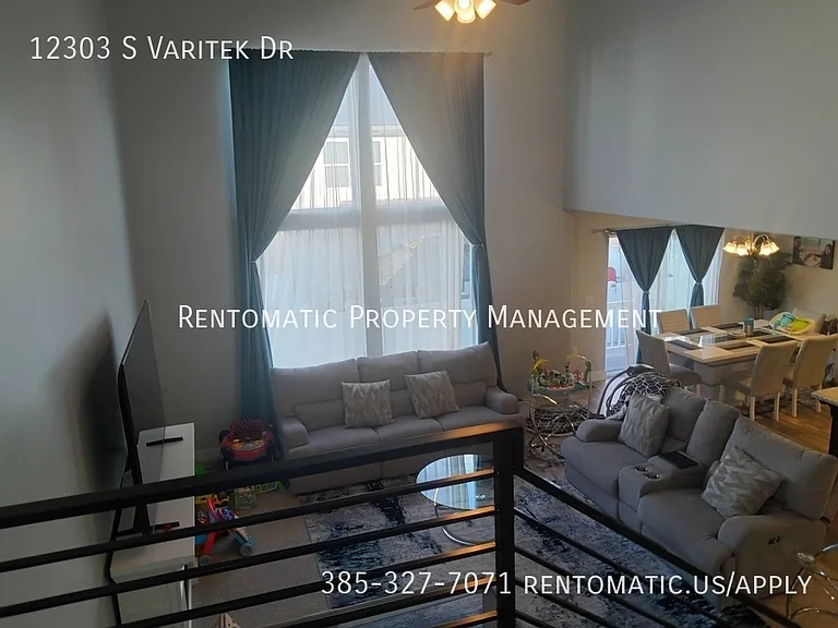 12303 S Varitek Dr — Photo 11
