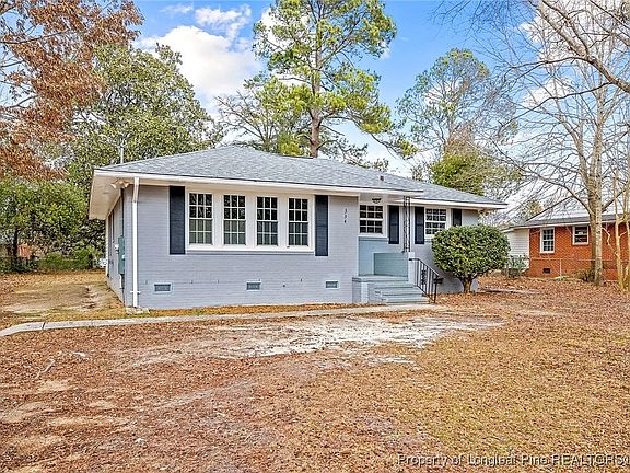 3rd image of 334 Richmond Dr