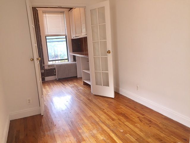 2nd image of 119 E 97th St APT 3RW