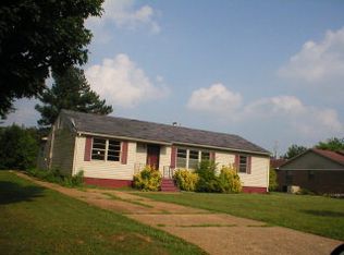 1002 N Washington St, Tuscumbia, AL 35674