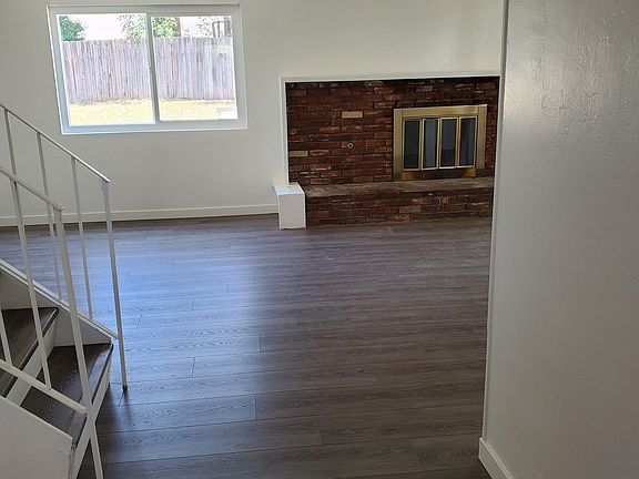 2nd image of 12405 Willet Ave