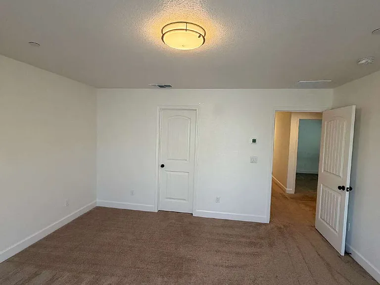 5062 Palisade Ave — Photo 11