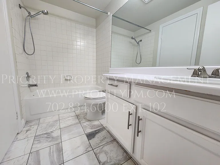 7217 Sun Cove Cir — Photo 6