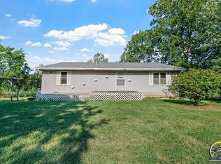 8011 SE Croco Rd, Berryton, KS 66409