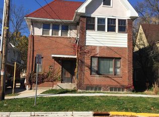 2352 Commonwealth Ave, Madison, WI 53711