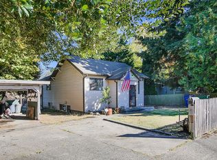 8132 11th Ave SW, Seattle, WA 98106