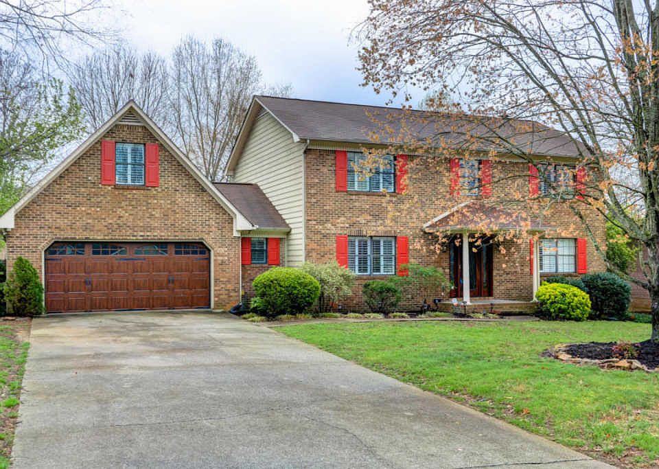 1st image of 616 Lark Meadow Dr