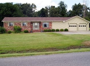 154 Backusburg Rd, Kirksey, KY 42054