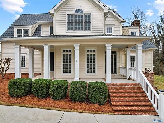 4th image of 30 Cardinal Dr