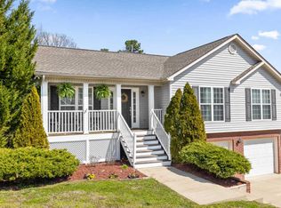 6209 Veronica Dr, Ooltewah, TN 37363