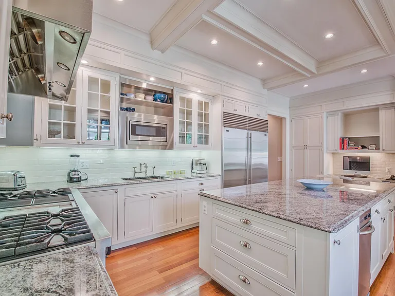 200 Aspen Rd — Photo 11