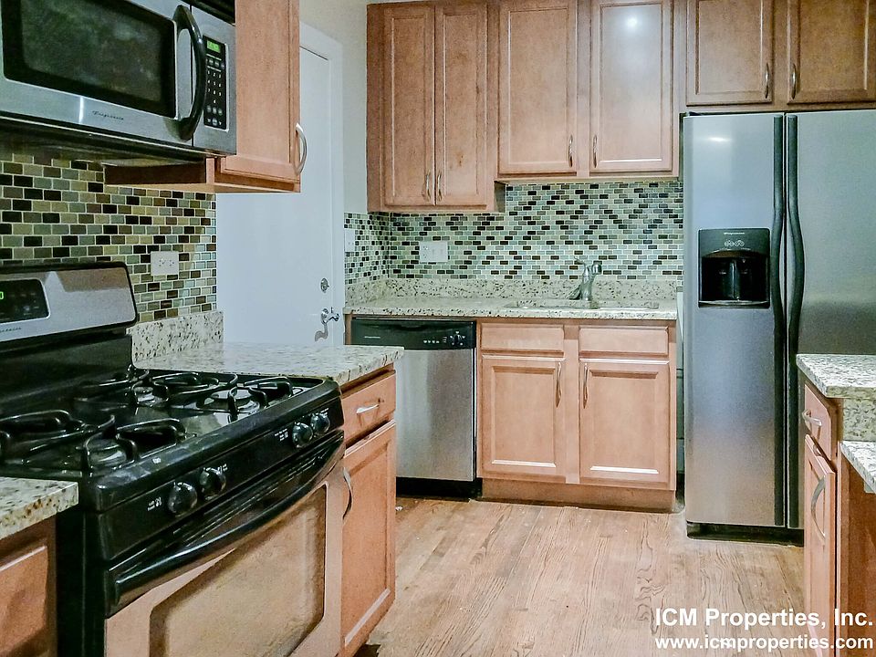 1st image of 1849 W Cornelia Ave #1-1851