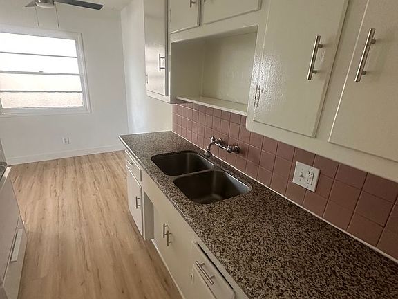 2nd image of 3611 Westwood Blvd #5