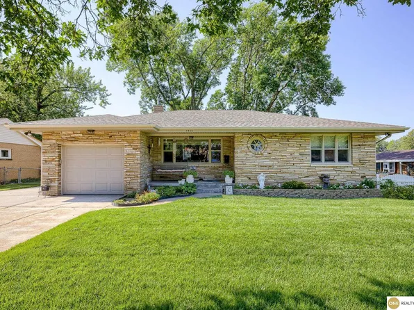 4535 Polk St, Omaha, NE 68117