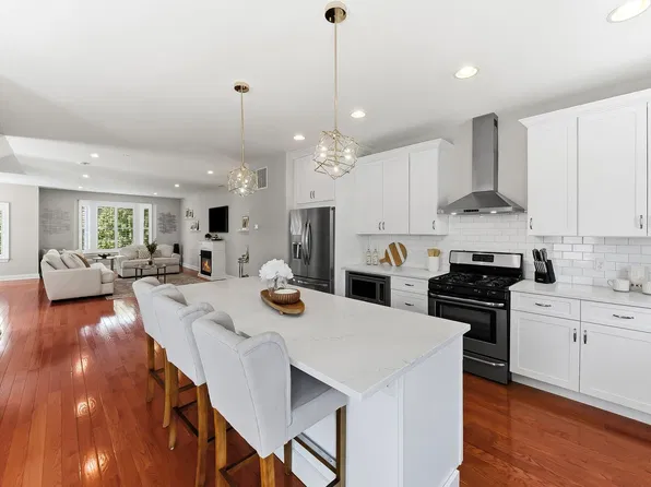 623 Mechanics Aly, West Chester, PA 19382