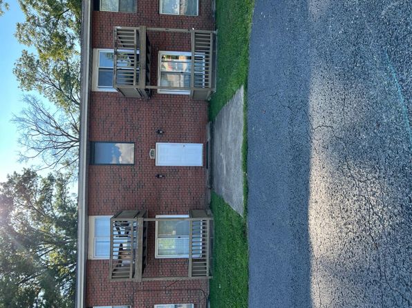 1215 N Main St #2
