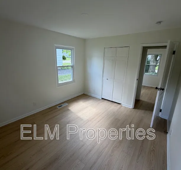 7406 Smithfield Ave — Photo 5