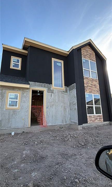 1st image of 715 W Seminole Ave