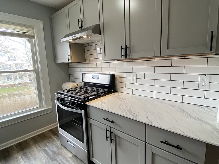 302 Barrington St #3 — Photo 7