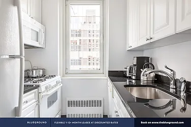 Rented by The Blueground