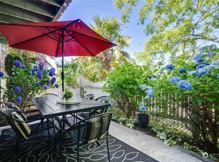 1302 N 6th St APT 1, Tacoma, WA
