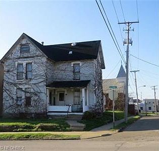 1st image of 488 Columbia St
