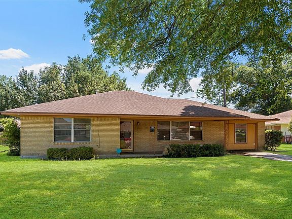 4th image of 514 E Janisch Rd